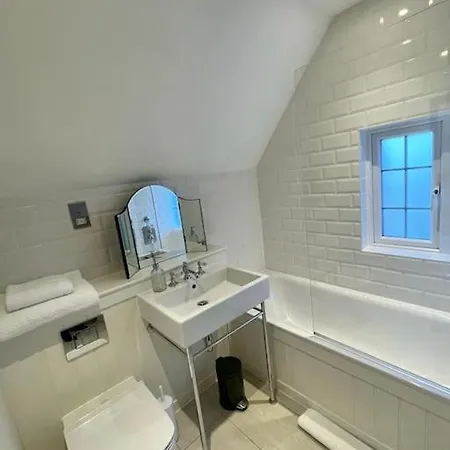Northbrook Cottage, Farnham, Up To 8 Adults Farnham  Exterior foto