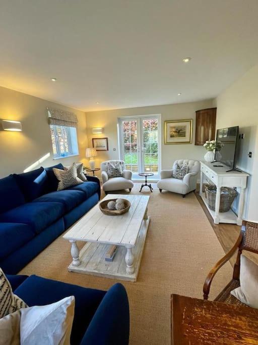 Holiday home Northbrook Cottage, Farnham, Up To 8 Adults